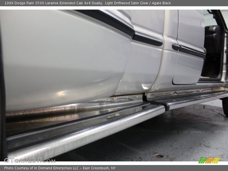 Light Driftwood Satin Glow / Agate Black 1999 Dodge Ram 3500 Laramie Extended Cab 4x4 Dually