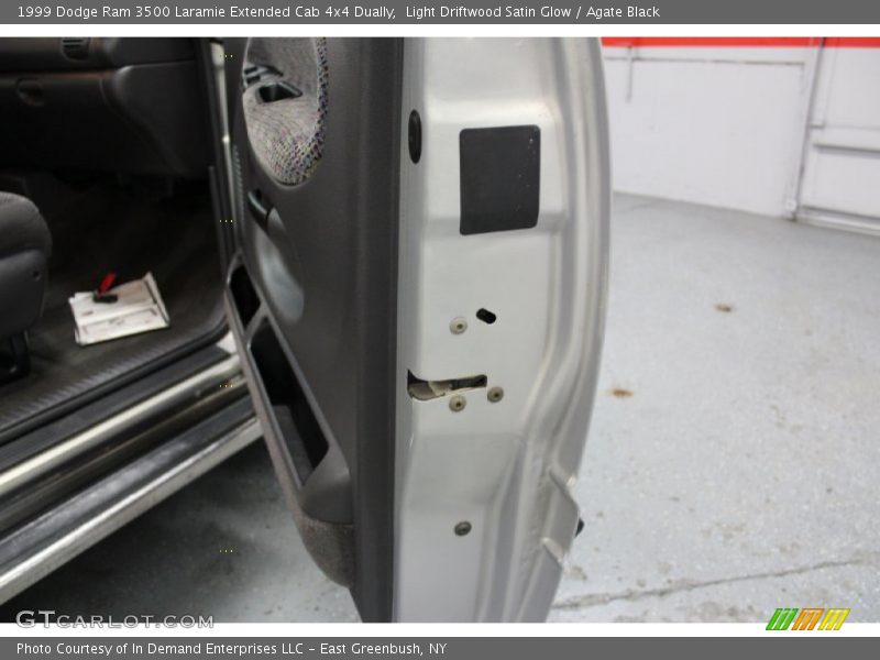 Light Driftwood Satin Glow / Agate Black 1999 Dodge Ram 3500 Laramie Extended Cab 4x4 Dually