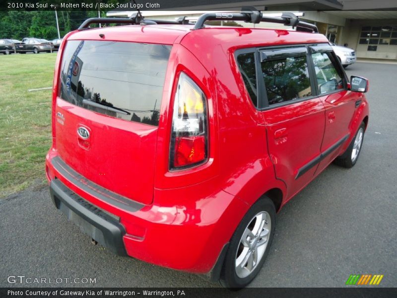 Molten Red / Black Soul Logo Cloth 2010 Kia Soul +