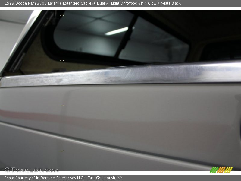 Light Driftwood Satin Glow / Agate Black 1999 Dodge Ram 3500 Laramie Extended Cab 4x4 Dually