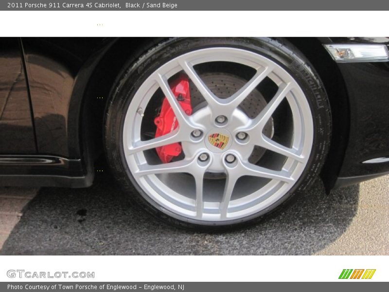  2011 911 Carrera 4S Cabriolet Wheel