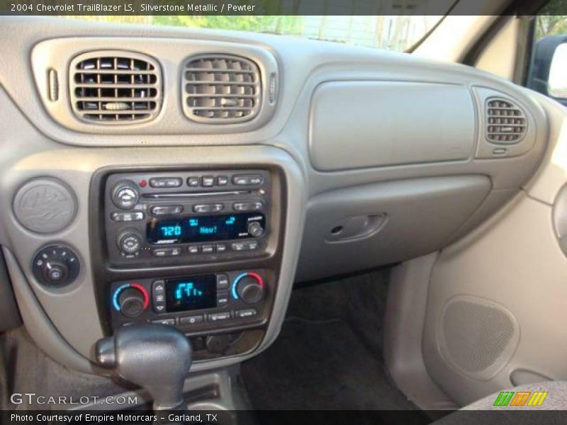 Silverstone Metallic / Pewter 2004 Chevrolet TrailBlazer LS