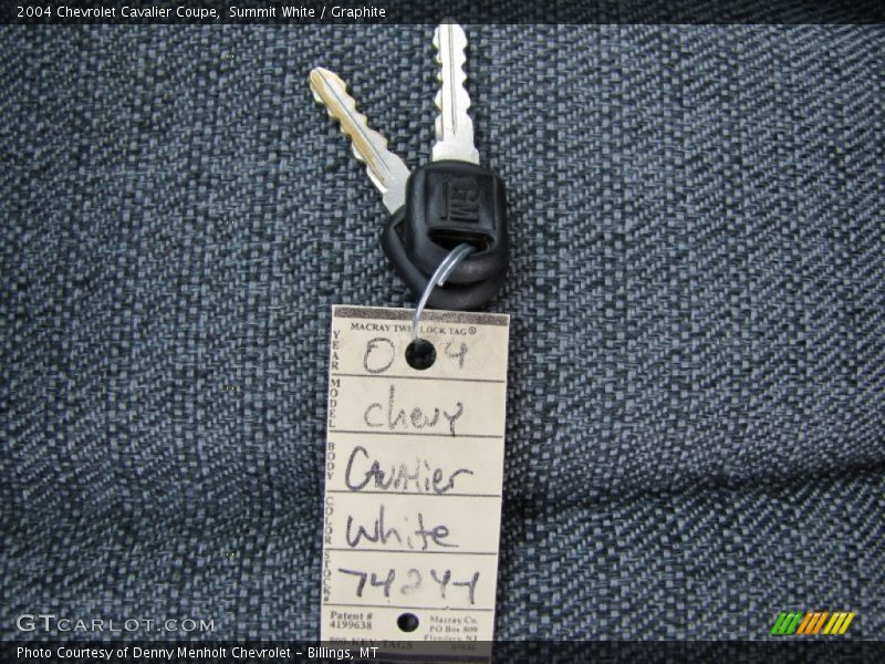 Summit White / Graphite 2004 Chevrolet Cavalier Coupe