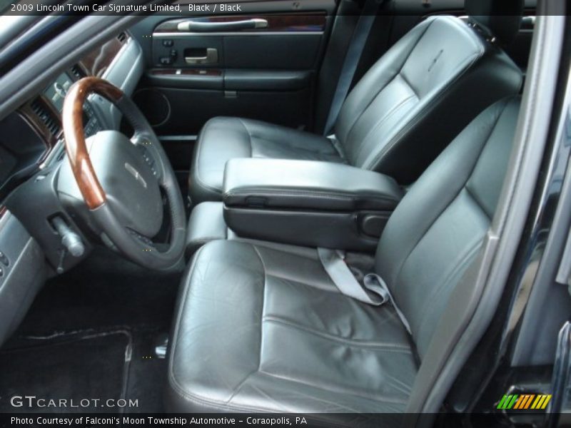 Black / Black 2009 Lincoln Town Car Signature Limited