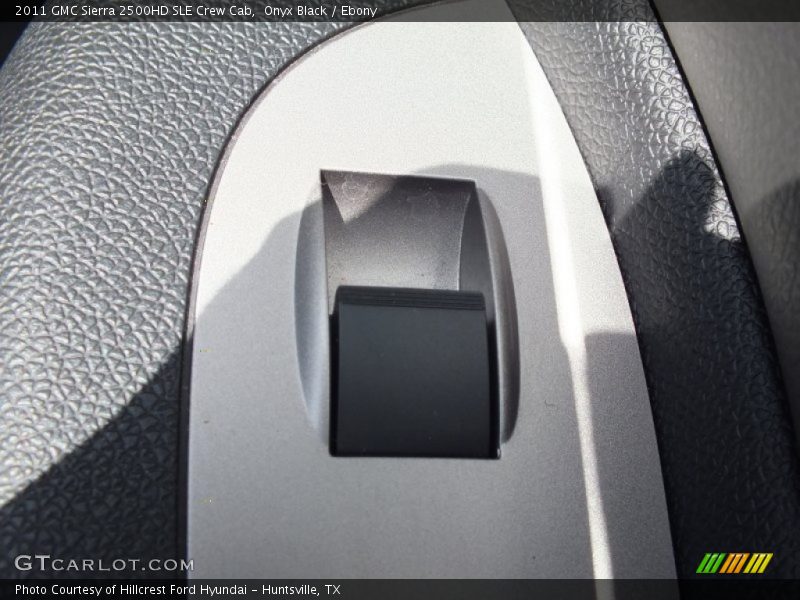 Onyx Black / Ebony 2011 GMC Sierra 2500HD SLE Crew Cab