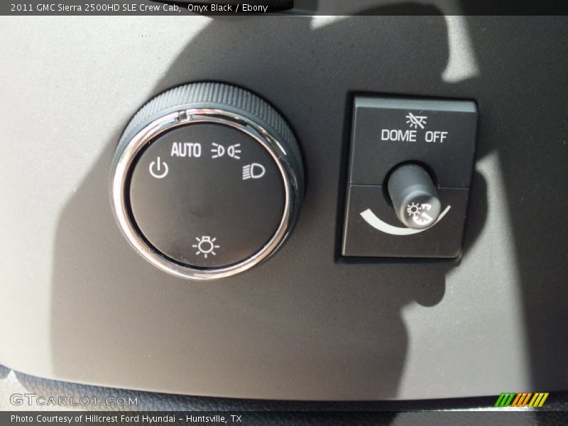 Onyx Black / Ebony 2011 GMC Sierra 2500HD SLE Crew Cab