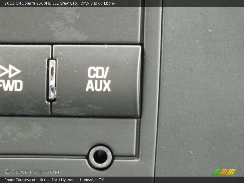 Onyx Black / Ebony 2011 GMC Sierra 2500HD SLE Crew Cab