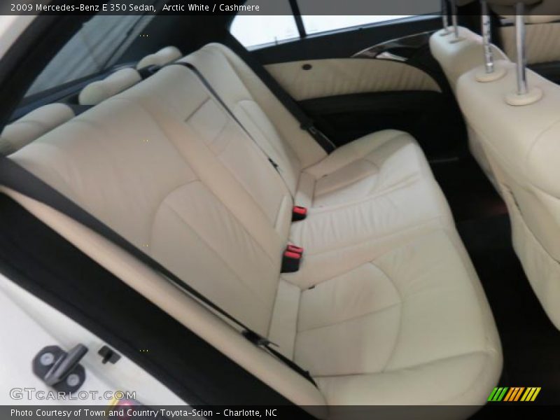 Arctic White / Cashmere 2009 Mercedes-Benz E 350 Sedan
