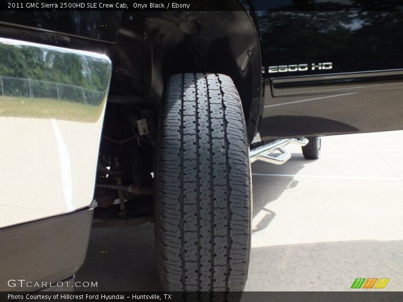 Onyx Black / Ebony 2011 GMC Sierra 2500HD SLE Crew Cab