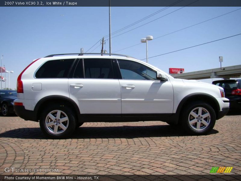 Ice White / Taupe 2007 Volvo XC90 3.2