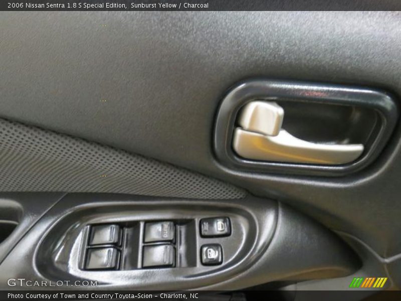 Sunburst Yellow / Charcoal 2006 Nissan Sentra 1.8 S Special Edition