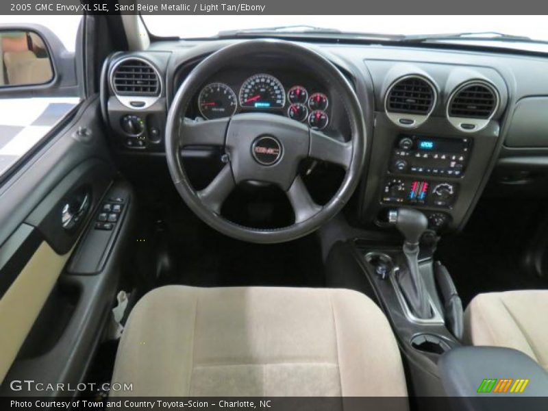 Sand Beige Metallic / Light Tan/Ebony 2005 GMC Envoy XL SLE