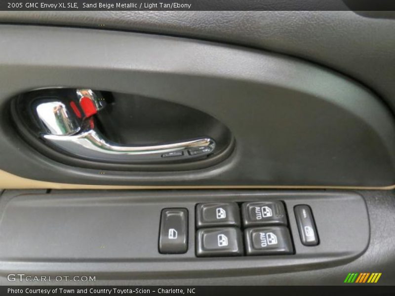 Sand Beige Metallic / Light Tan/Ebony 2005 GMC Envoy XL SLE