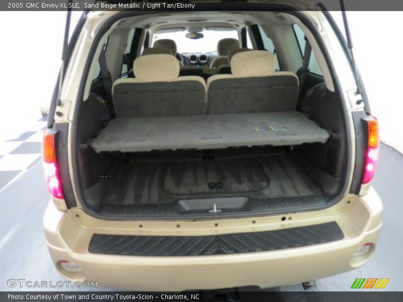 Sand Beige Metallic / Light Tan/Ebony 2005 GMC Envoy XL SLE