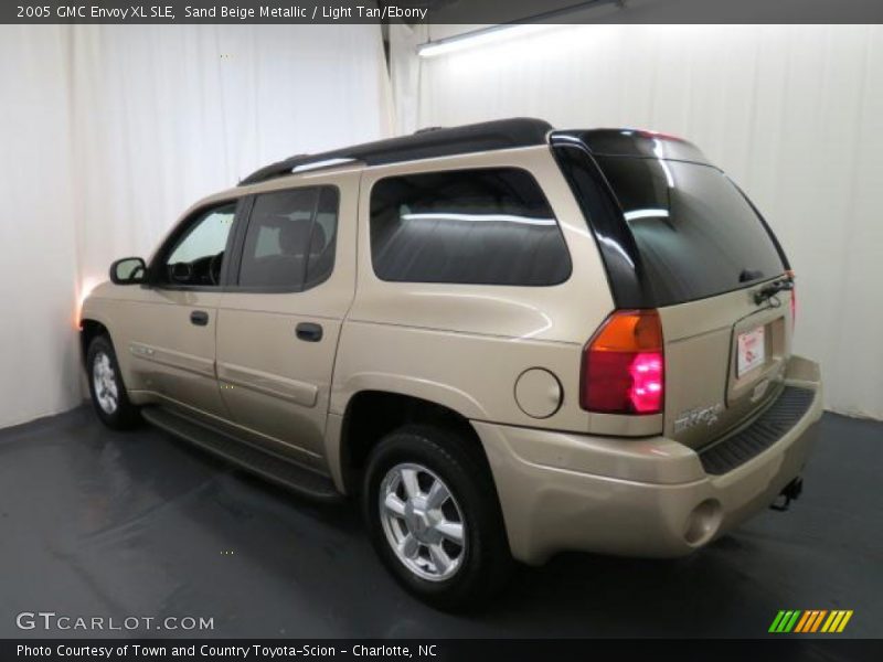 Sand Beige Metallic / Light Tan/Ebony 2005 GMC Envoy XL SLE