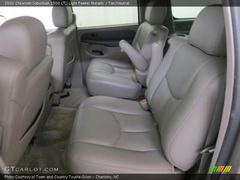 Light Pewter Metallic / Tan/Neutral 2003 Chevrolet Suburban 1500 LT