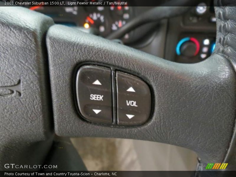 Light Pewter Metallic / Tan/Neutral 2003 Chevrolet Suburban 1500 LT