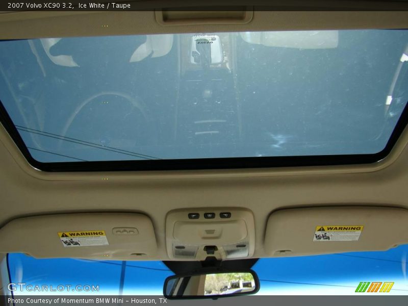 Ice White / Taupe 2007 Volvo XC90 3.2