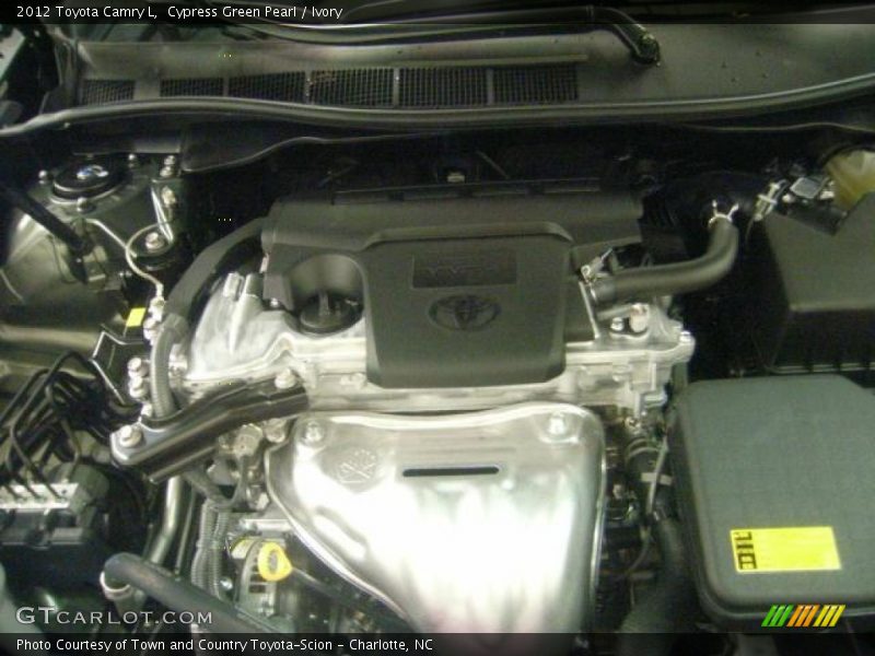 Cypress Green Pearl / Ivory 2012 Toyota Camry L
