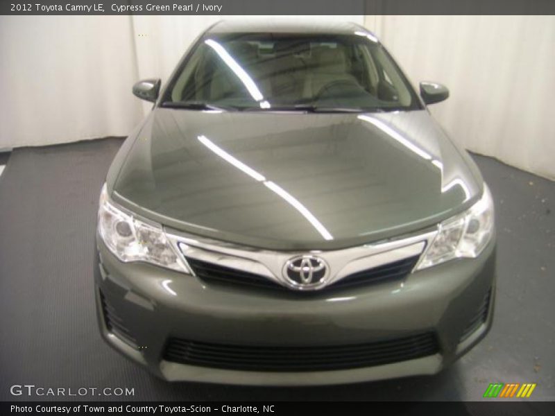 Cypress Green Pearl / Ivory 2012 Toyota Camry LE