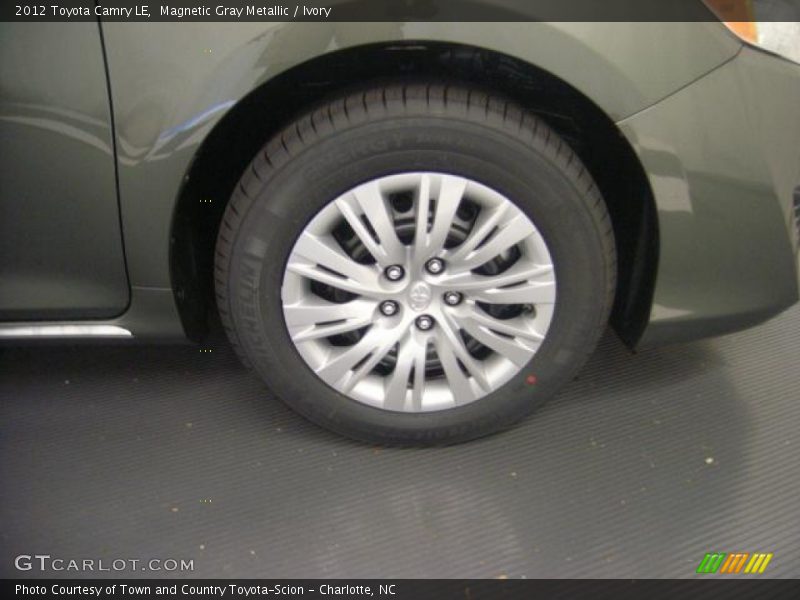Magnetic Gray Metallic / Ivory 2012 Toyota Camry LE