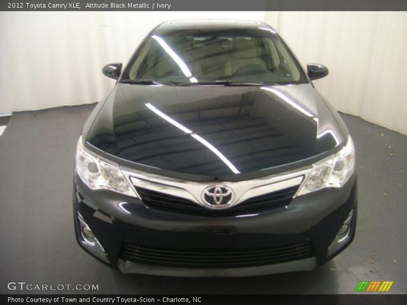 Attitude Black Metallic / Ivory 2012 Toyota Camry XLE