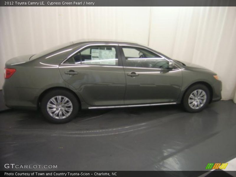 Cypress Green Pearl / Ivory 2012 Toyota Camry LE