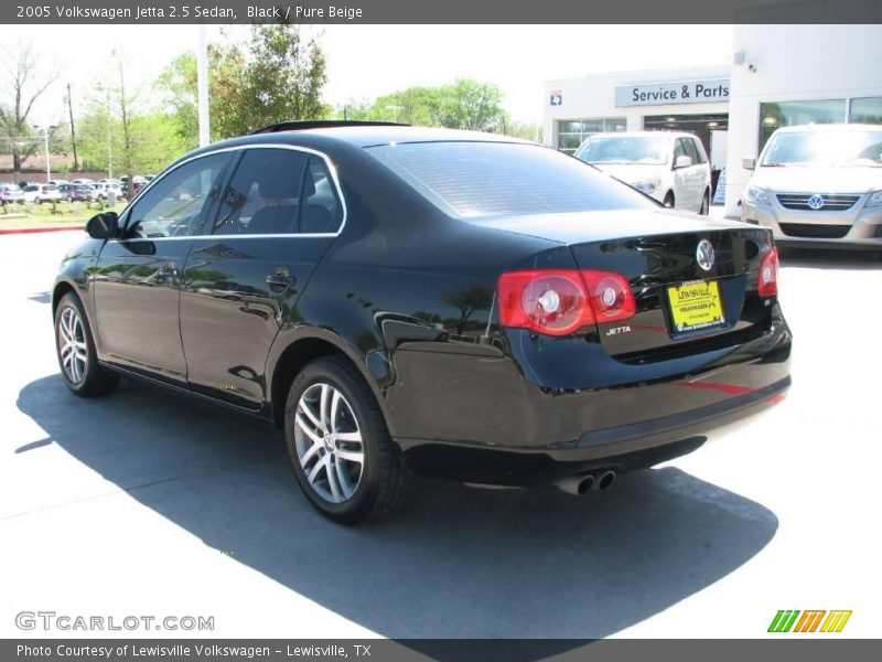 Black / Pure Beige 2005 Volkswagen Jetta 2.5 Sedan