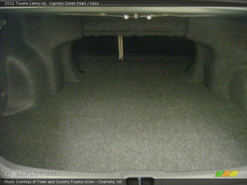 Cypress Green Pearl / Ivory 2012 Toyota Camry LE