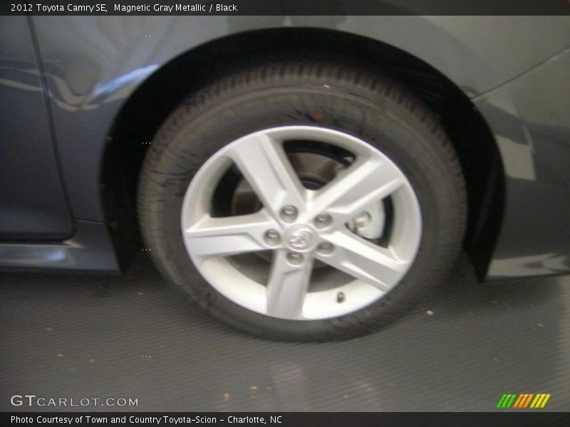Magnetic Gray Metallic / Black 2012 Toyota Camry SE