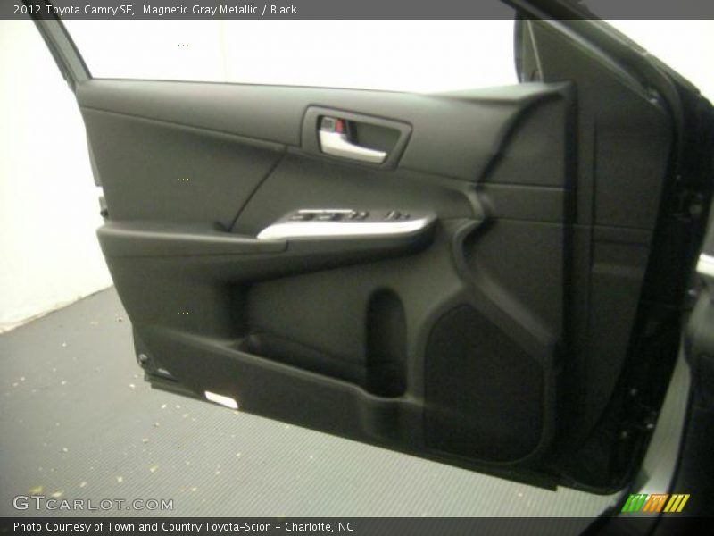 Magnetic Gray Metallic / Black 2012 Toyota Camry SE