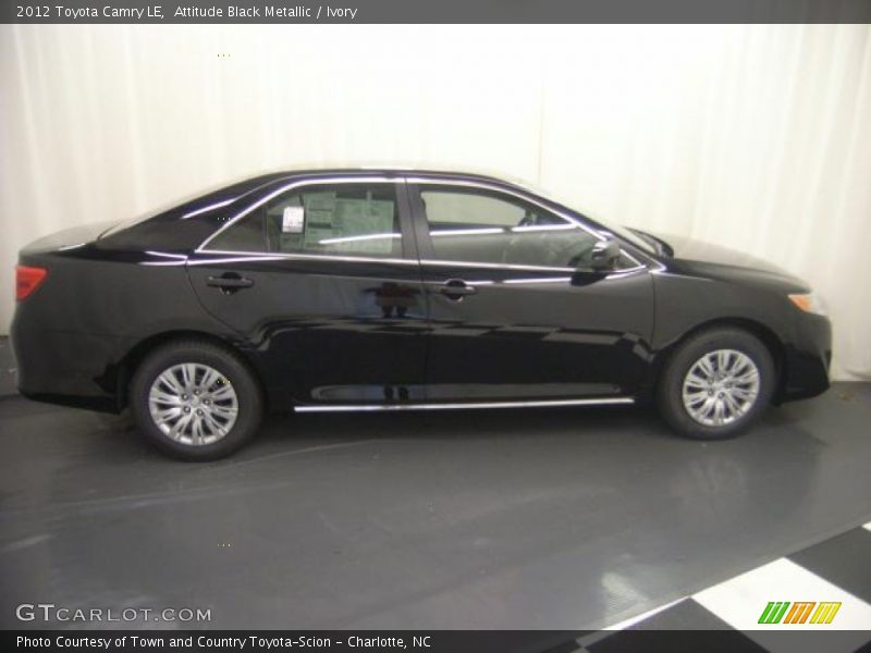 Attitude Black Metallic / Ivory 2012 Toyota Camry LE