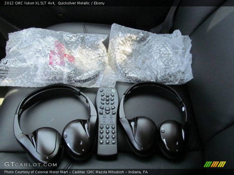 Quicksilver Metallic / Ebony 2012 GMC Yukon XL SLT 4x4