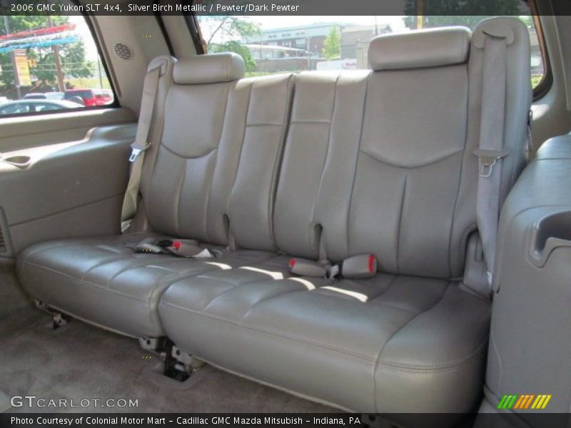 Silver Birch Metallic / Pewter/Dark Pewter 2006 GMC Yukon SLT 4x4