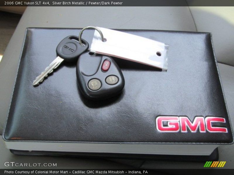 Silver Birch Metallic / Pewter/Dark Pewter 2006 GMC Yukon SLT 4x4
