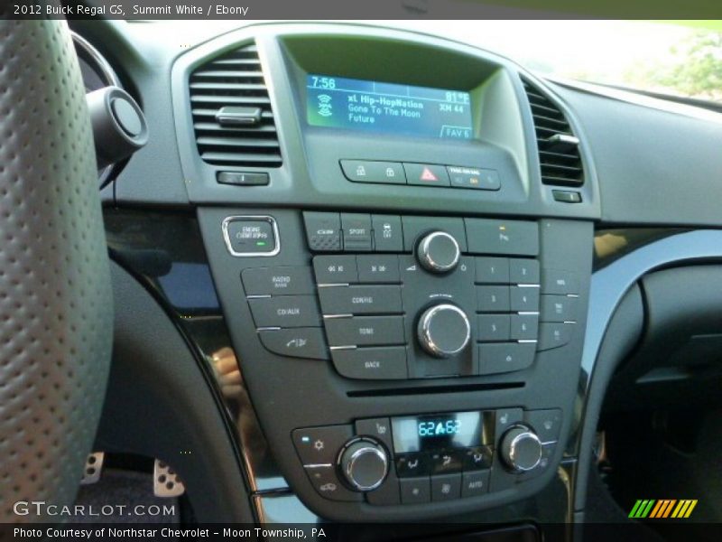 Summit White / Ebony 2012 Buick Regal GS