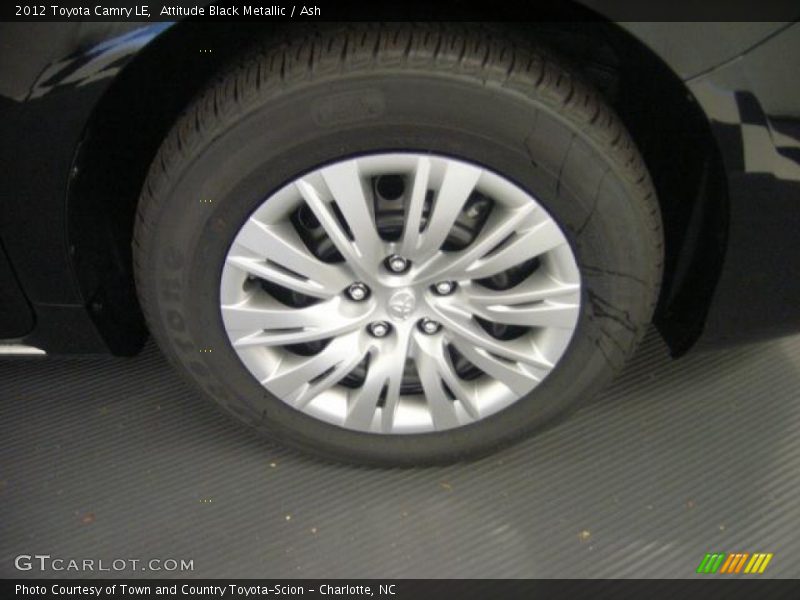 Attitude Black Metallic / Ash 2012 Toyota Camry LE