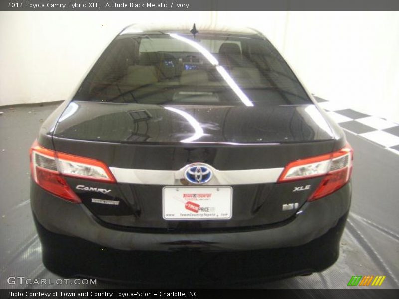Attitude Black Metallic / Ivory 2012 Toyota Camry Hybrid XLE