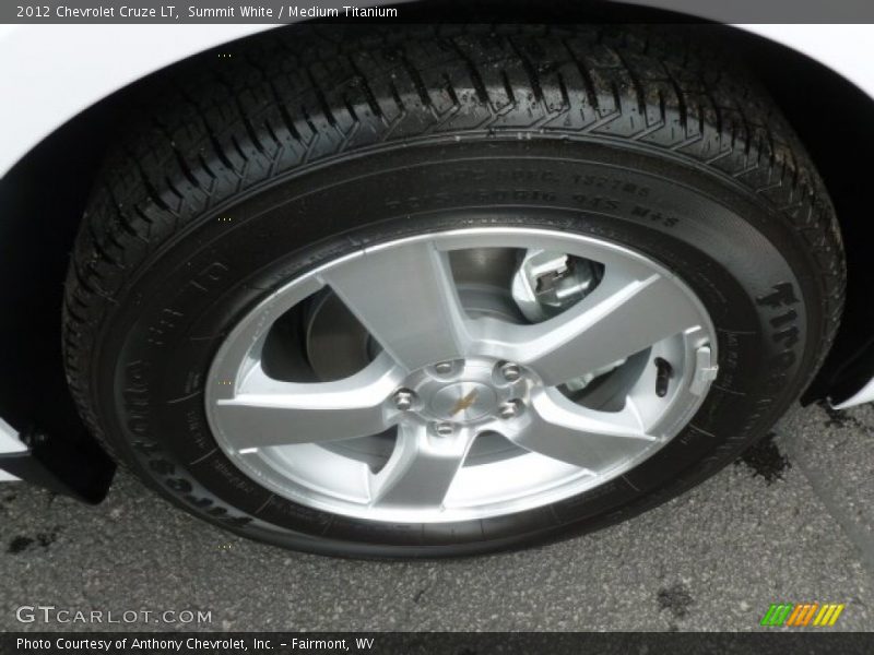 Summit White / Medium Titanium 2012 Chevrolet Cruze LT