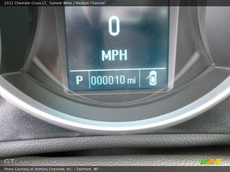 Summit White / Medium Titanium 2012 Chevrolet Cruze LT
