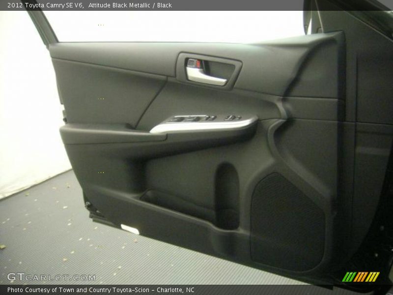 Attitude Black Metallic / Black 2012 Toyota Camry SE V6