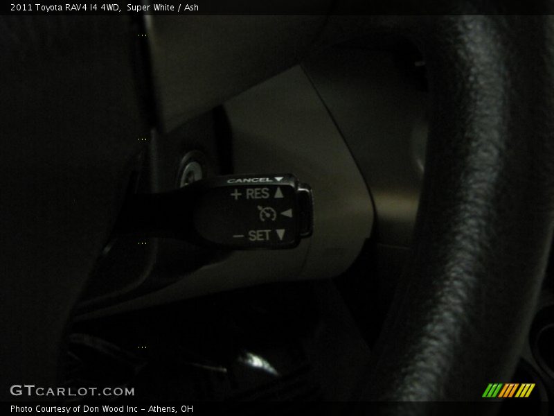 Super White / Ash 2011 Toyota RAV4 I4 4WD