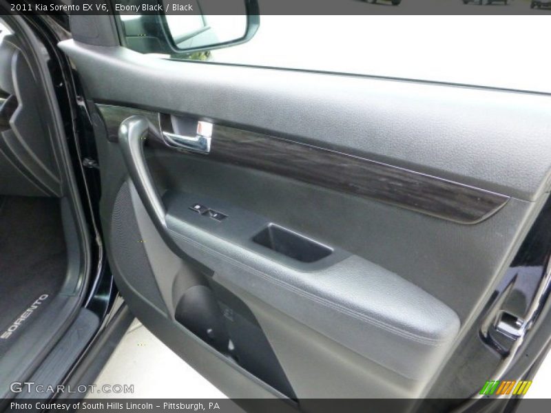 Ebony Black / Black 2011 Kia Sorento EX V6