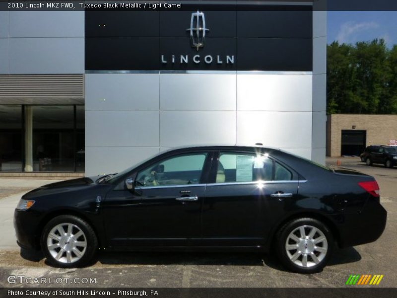 Tuxedo Black Metallic / Light Camel 2010 Lincoln MKZ FWD