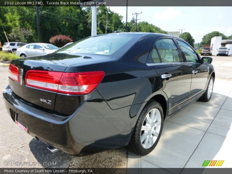 Tuxedo Black Metallic / Light Camel 2010 Lincoln MKZ FWD