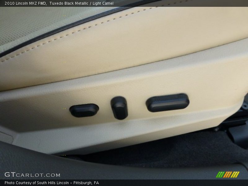 Tuxedo Black Metallic / Light Camel 2010 Lincoln MKZ FWD
