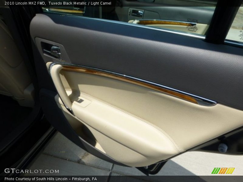 Tuxedo Black Metallic / Light Camel 2010 Lincoln MKZ FWD