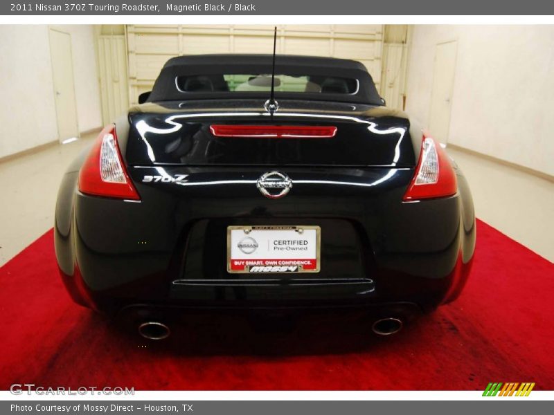 Magnetic Black / Black 2011 Nissan 370Z Touring Roadster