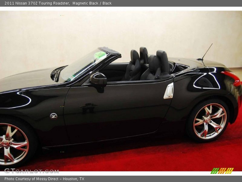 Magnetic Black / Black 2011 Nissan 370Z Touring Roadster