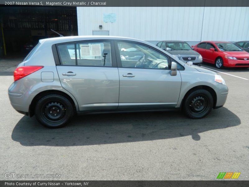 Magnetic Grey Metallic / Charcoal 2007 Nissan Versa S